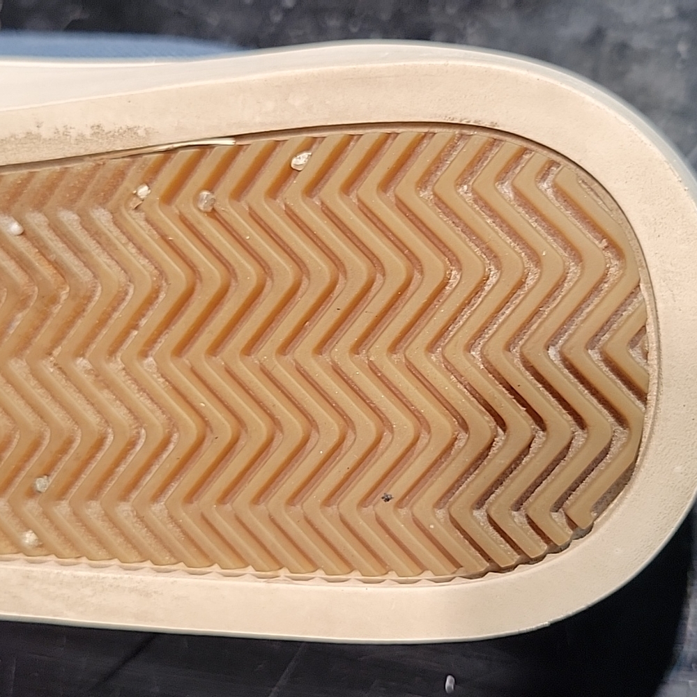 Toms slip on - Picture 8 of 11